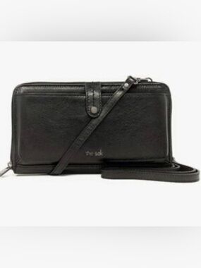 The Sak Iris 3-in-1 Large Leather Smartphone Wristlet NWT
